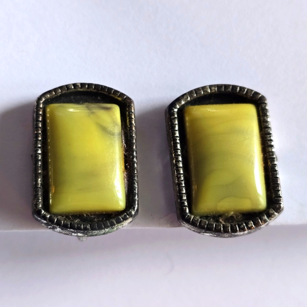 Vintage earrings Yellow and Silver tone screwback rectangle rectangular